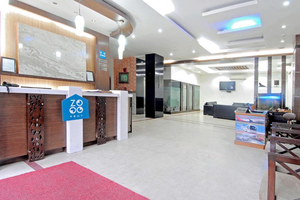Hotel Durga International New Delhi Exteriör bild
