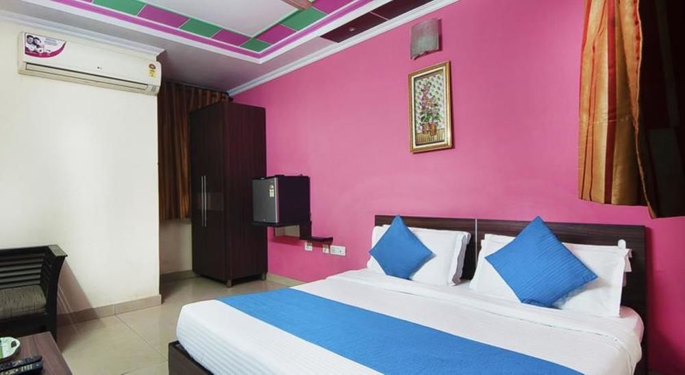 Hotel Durga International New Delhi Exteriör bild
